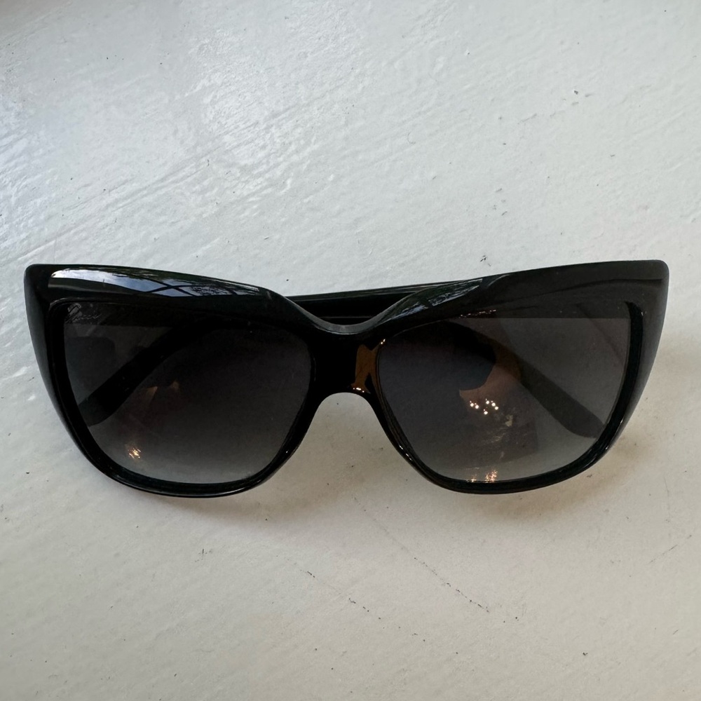 Gucci Cateye Sunglasses